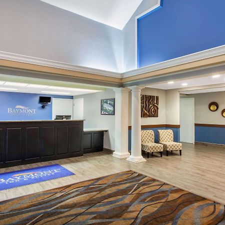 Baymont By Wyndham Jacksonville/Butler Blvd Exterior foto