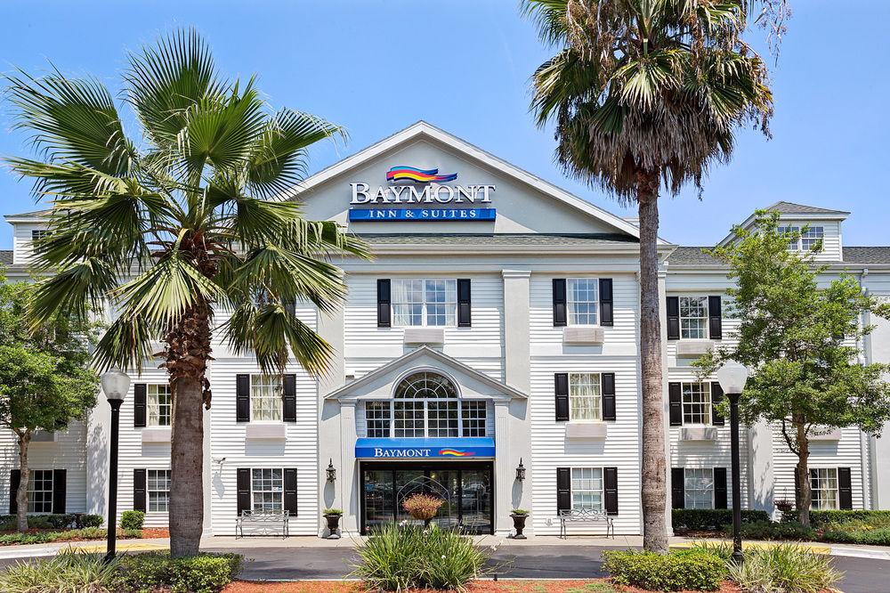Baymont By Wyndham Jacksonville/Butler Blvd Exterior foto